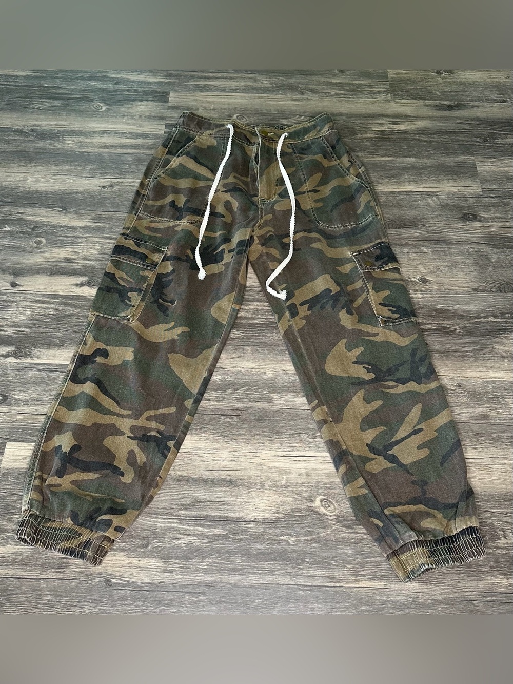 POL Womens Camo Cargo Jogger Pants Drawstring Utility Boho Army Camouflage Med